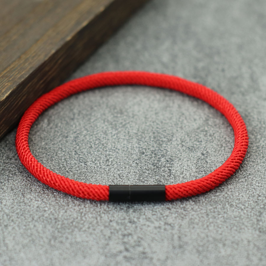 Minimalist Luck Red Rope Brace – обзор и цена Model Kit Quick