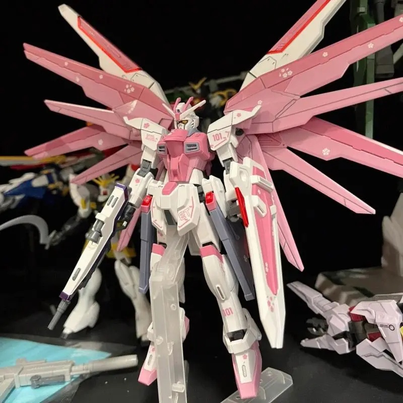 New Freshman Freedom Zgmf-X10a – обзор и цена Model Kit Gundam Hg