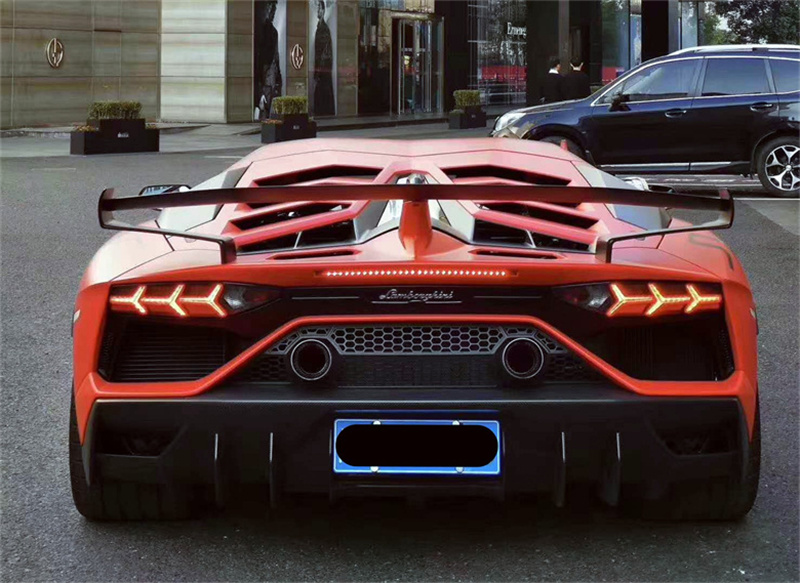 New Half Carbon Fiber Rear Bum – обзор и цена Model Kit Lamborghini